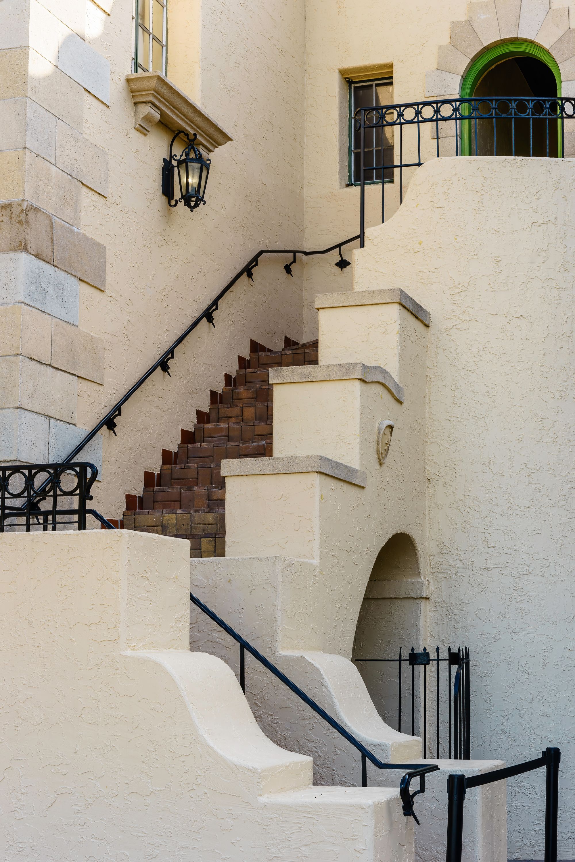 Quarter-Turn Staircase